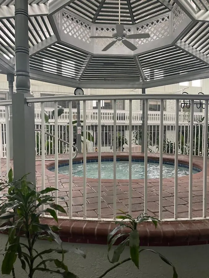 Club Destin Condos 3*,